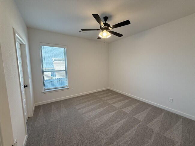 Building Photo - 1308 Cittadella Ave