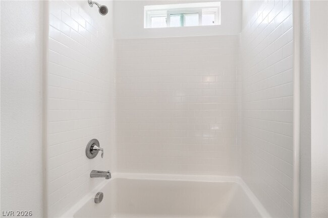 Building Photo - 110 Ibiza Lk Dr