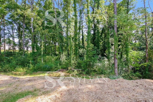 Building Photo - Brand new 4 BR, 2.5 BA Home