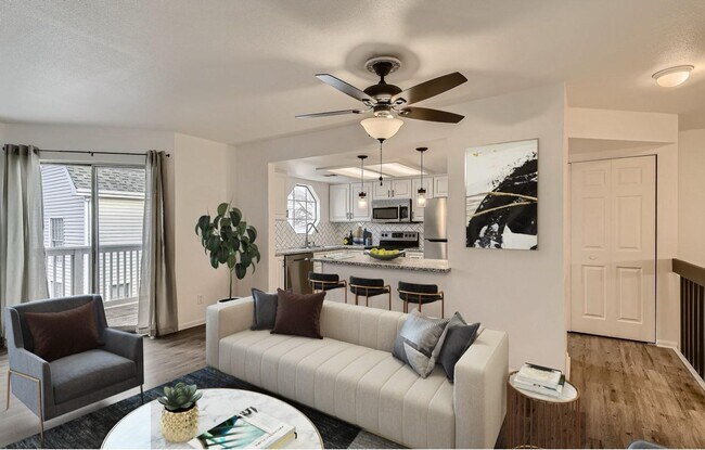 Building Photo - Spacious 2 Bed, 2 Bath Condo with Garage i...