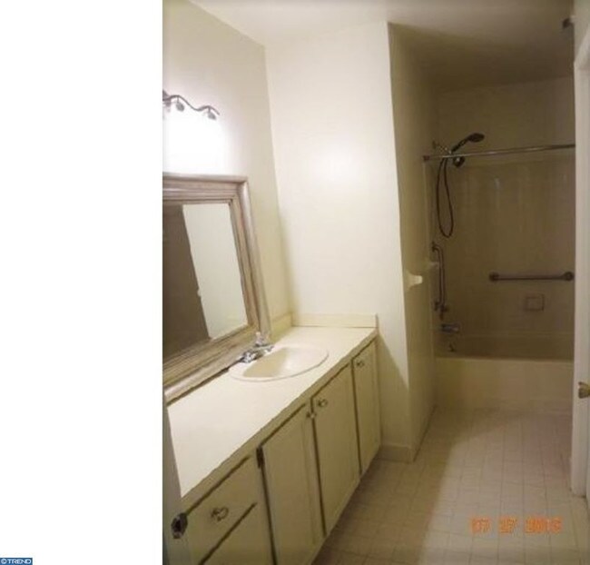 Building Photo - 304 Pritchard Place
