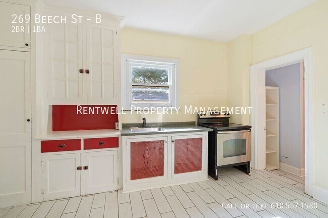 Building Photo - 269 Beech St