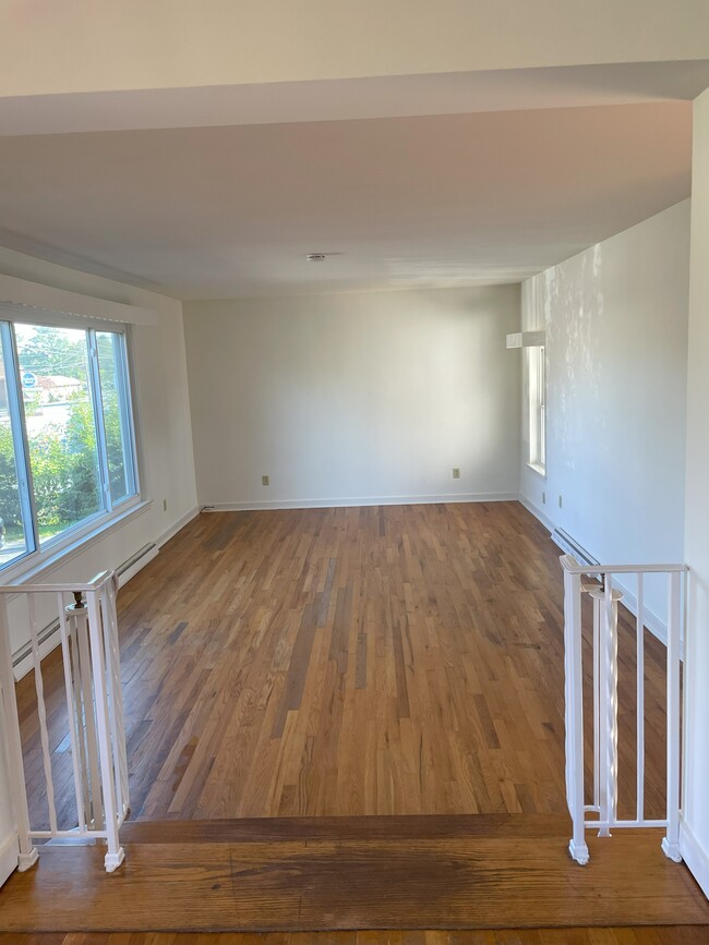 Building Photo - 4700 E Trindle Rd