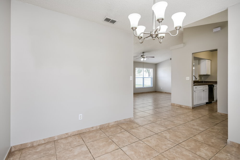 Building Photo - 15146 Margaux Dr