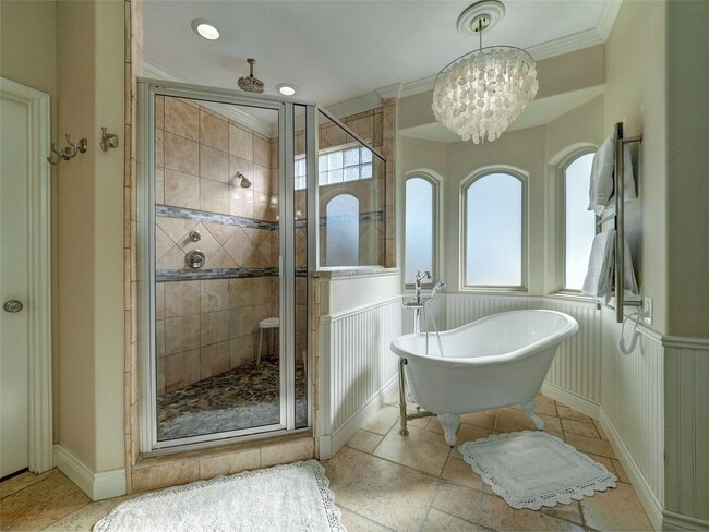 Building Photo - 204 Black Diamond Rd