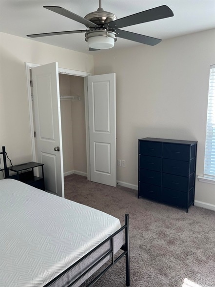 Building Photo - 2840 Blue Blossom Trail