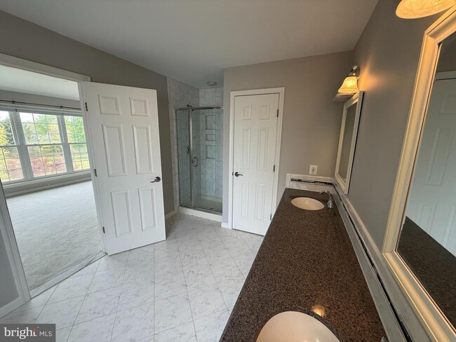 Building Photo - 918 Catoctin Cir NE