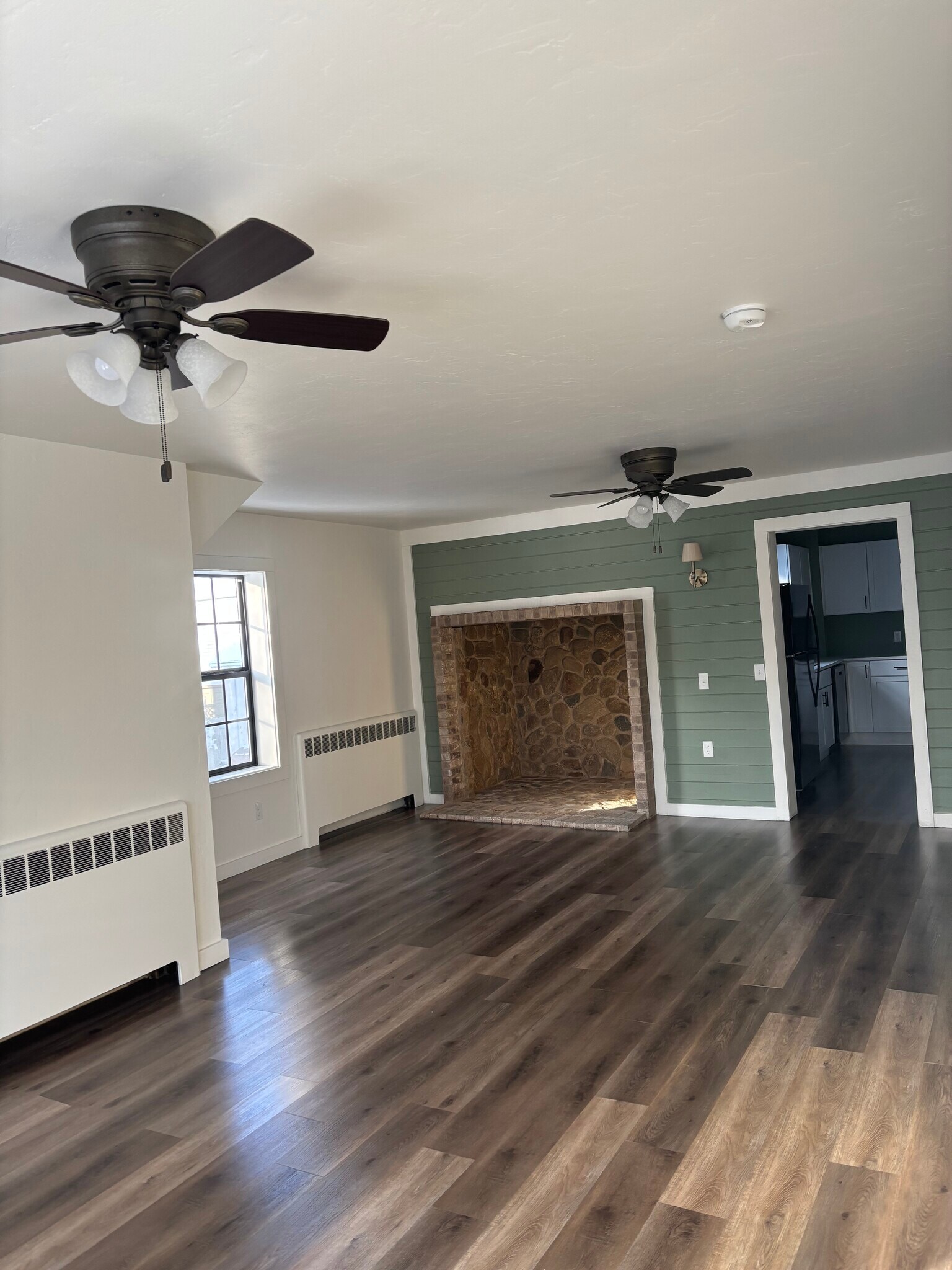 Building Photo - 1216 Hamilton St