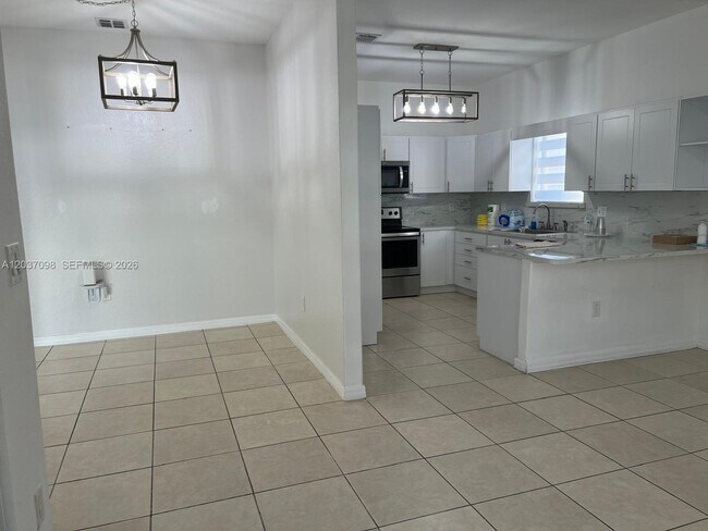 Building Photo - 6101 SW 159th Ct