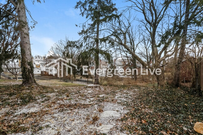 Building Photo - 3334 Dartmouth Dr