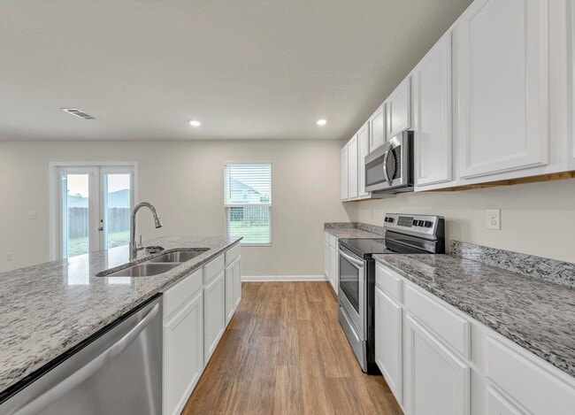 Building Photo - 925 Merganser Way