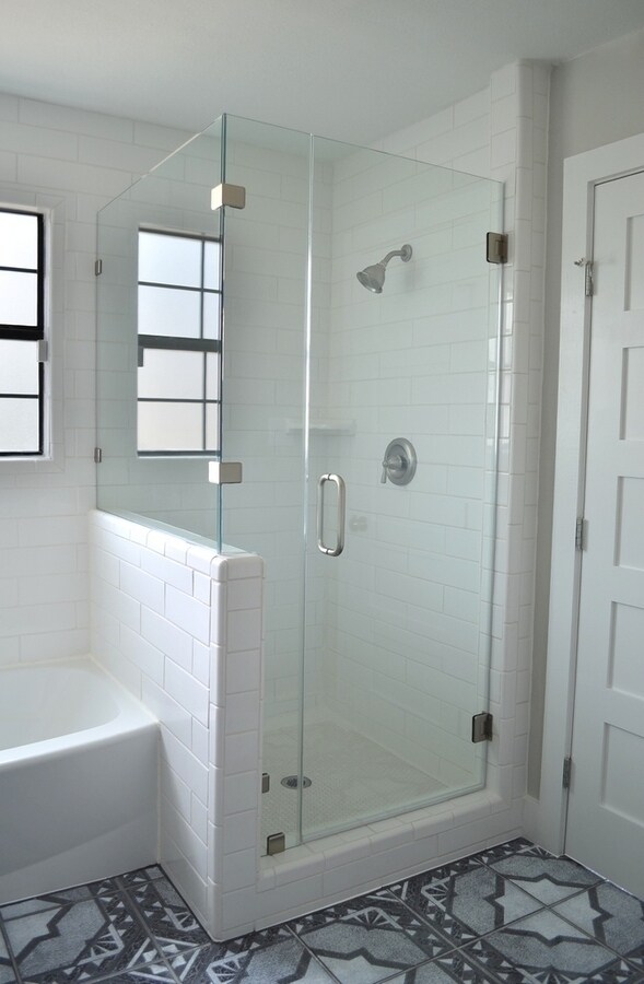 Building Photo - 6400 Santos St