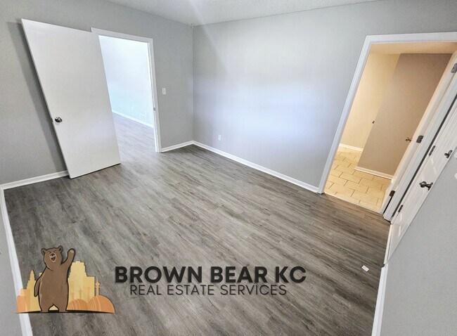 Building Photo - 5319 NW 87th St