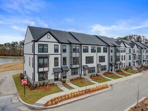 Building Photo - New Construction in the Heart of Nexton