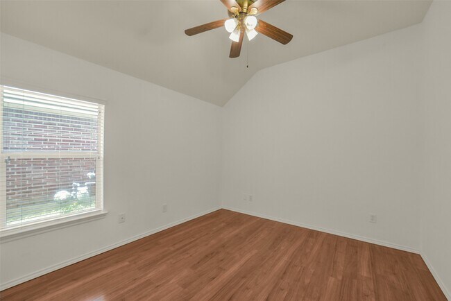 Building Photo - 1414 Phoenician Dr