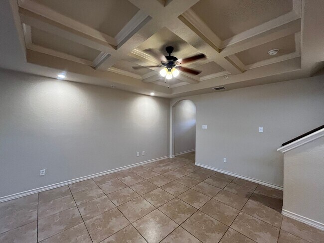 Building Photo - 7109 Micayla Cv