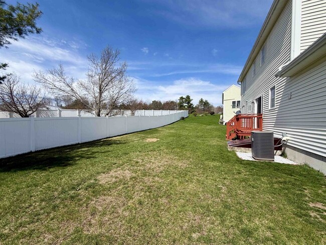 Building Photo - 8 Normandy Way