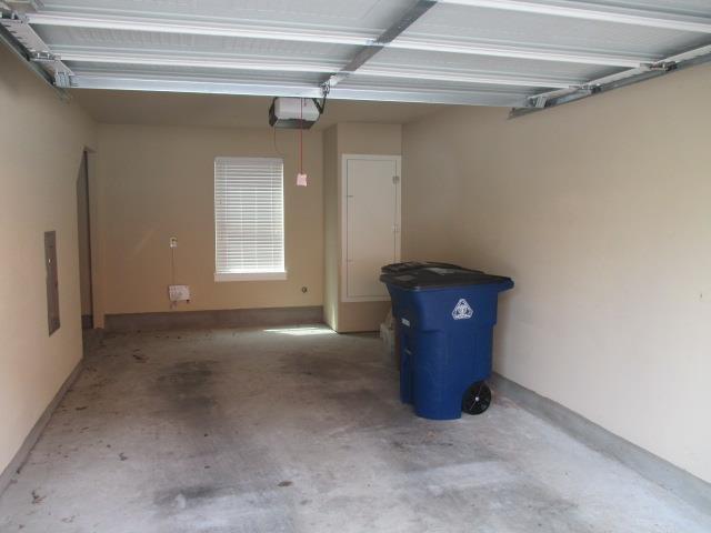 Building Photo - 1601 Miriam Ave