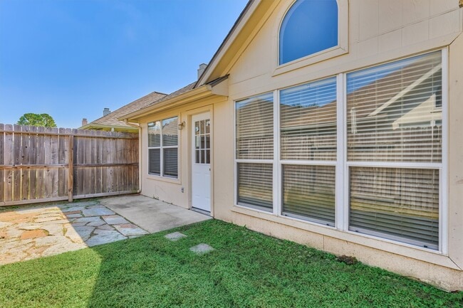 Building Photo - 11118 Creekline Meadow Ct