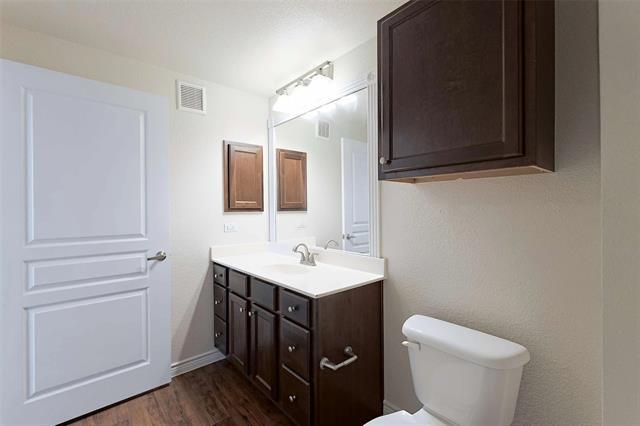 Building Photo - 9900 McNeil Dr