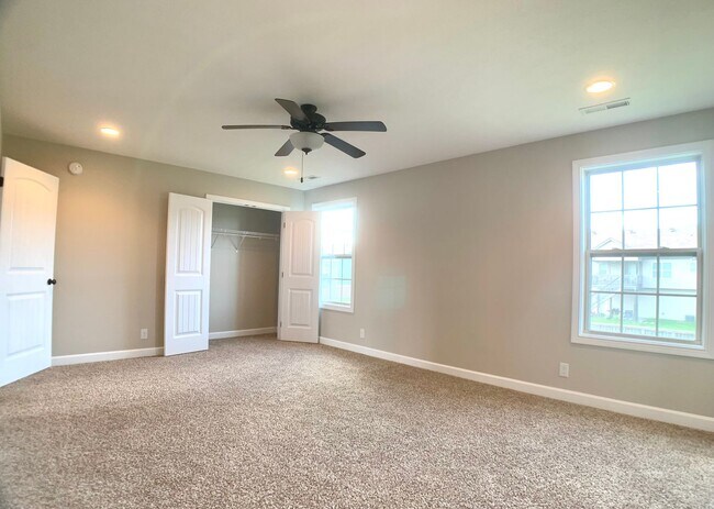 Building Photo - 1734 Ellie Piper Cir