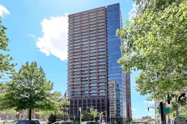 Building Photo - 389 Washington St