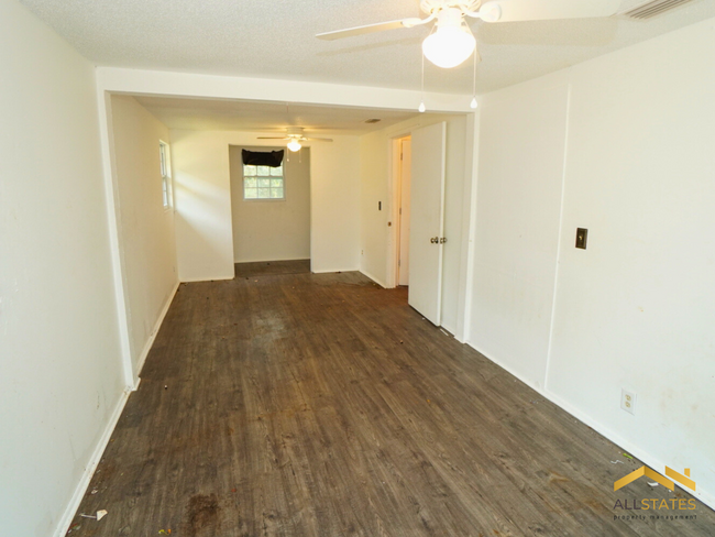 Building Photo - 2059 Otis Wallace Ln
