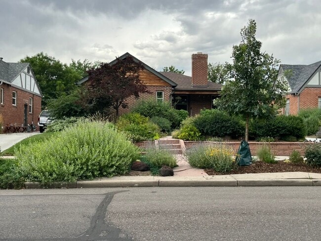 Building Photo - 1316 Tennyson St