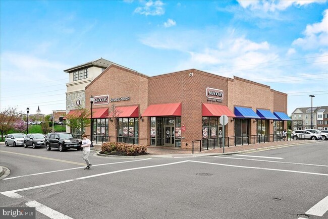 Building Photo - 1811b Wheyfield Dr