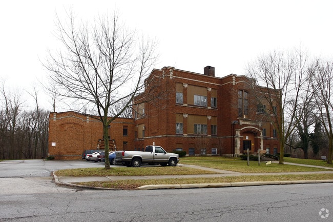 Primary Photo - Rebecca Grubaugh School