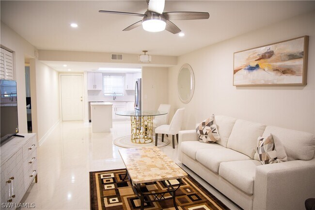 Building Photo - 28280 Pine Haven Way