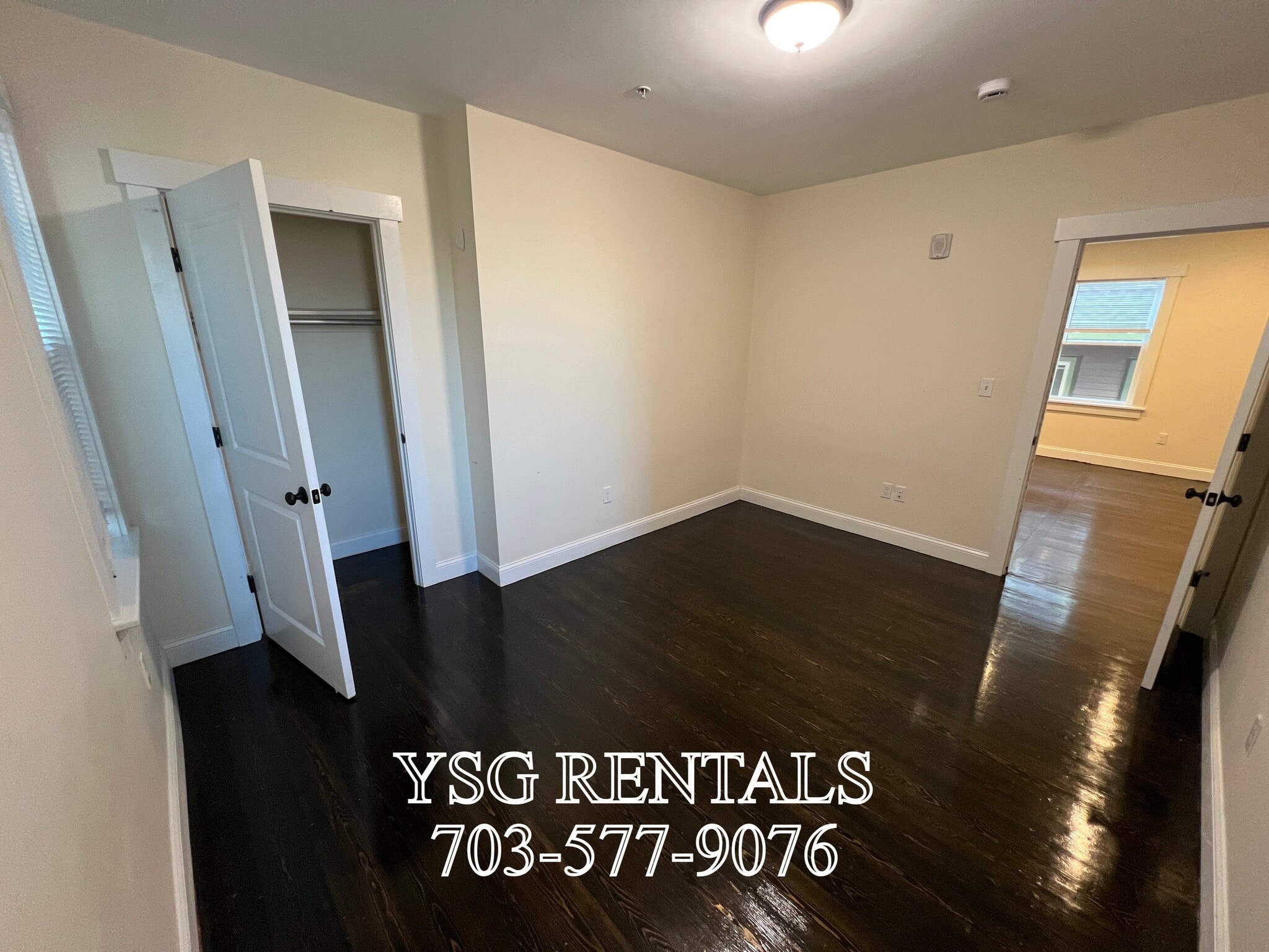 Building Photo - 194 Hillside St