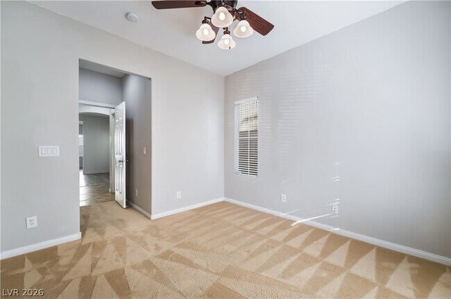 Building Photo - 6572 Polonius Ct