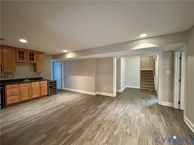 Building Photo - 4700 Jaydee Dr