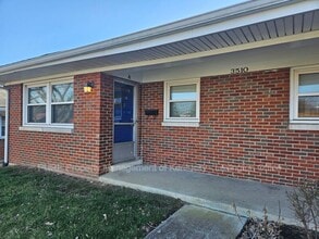 Building Photo - 3510 Lansdowne Dr