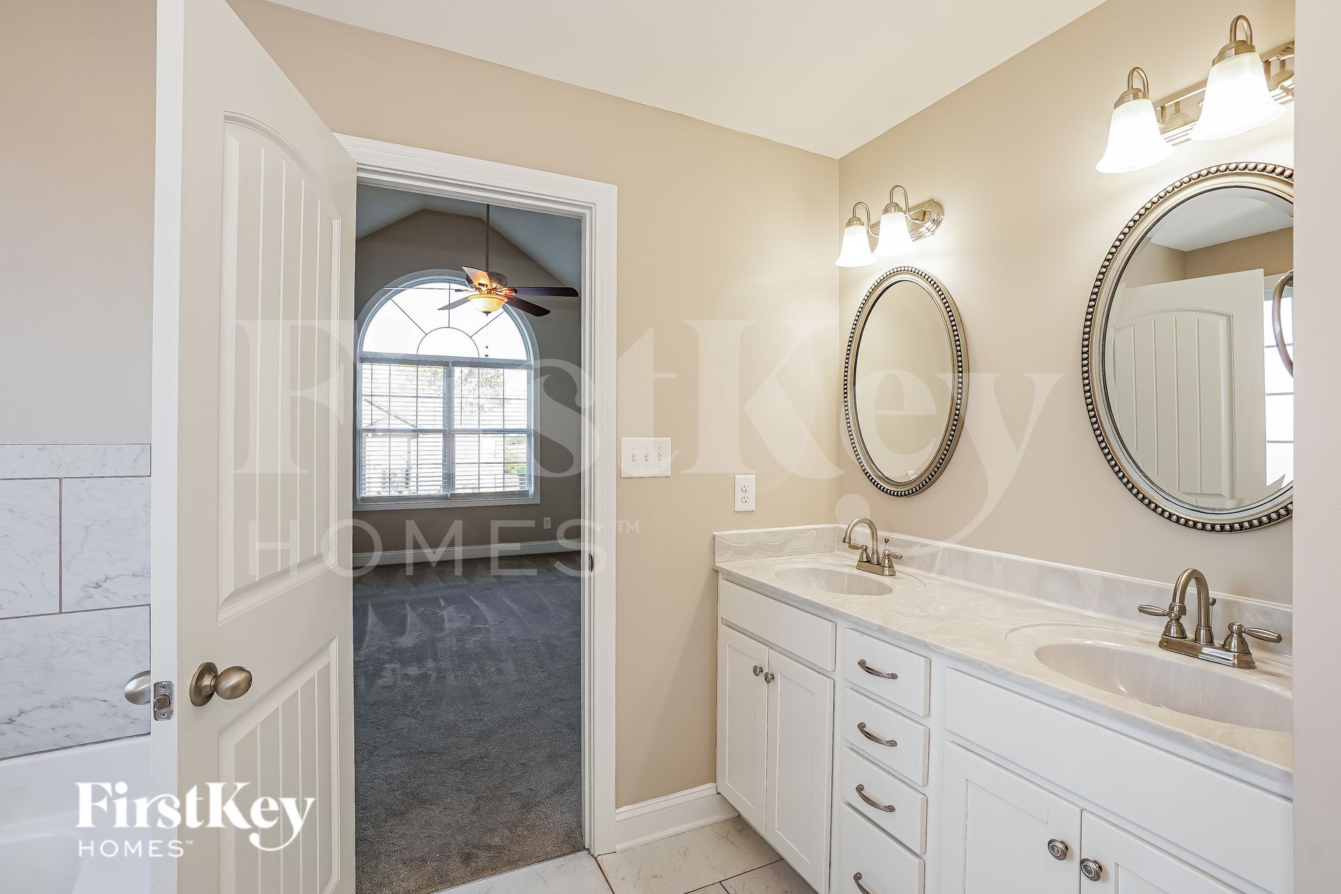 Building Photo - 2592 Hattington Dr