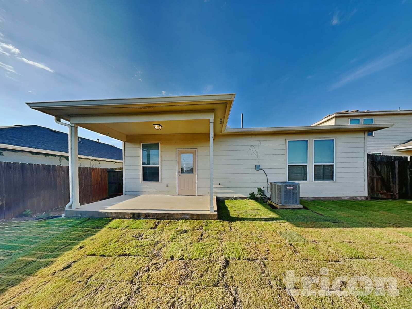 Building Photo - 6615 Port Elizabeth