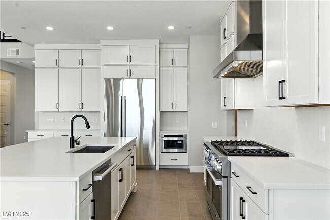 Building Photo - 10632 Rolling Vista Dr
