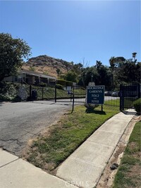 Building Photo - 3066 Panorama Rd