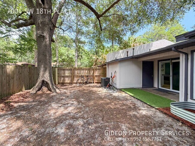 Building Photo - 7004 SW 18th Pl