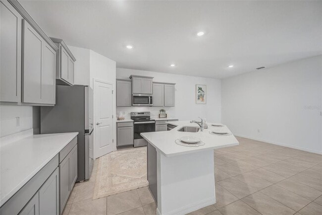 Building Photo - 2555 Bending Bonsai Dr