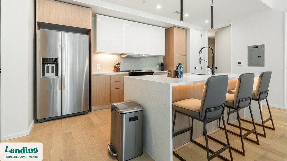 Building Photo - 143 E Commerce St