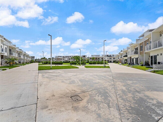 Building Photo - 13949 SW 259th Way