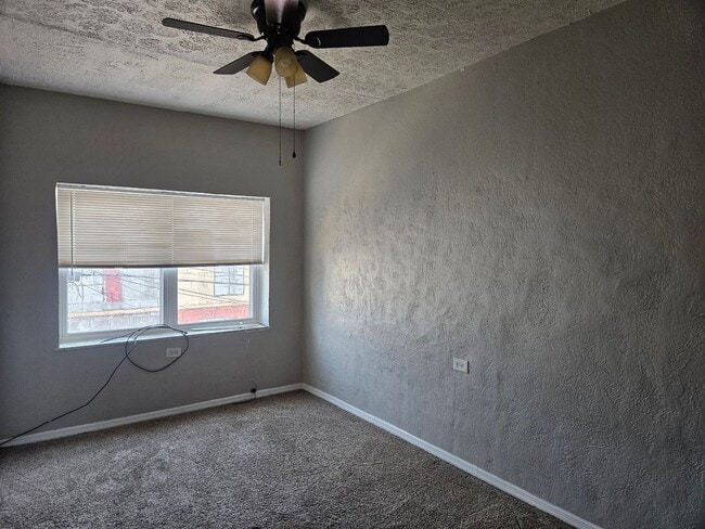 Building Photo - Central Location, Private Deck, In Unit W/...