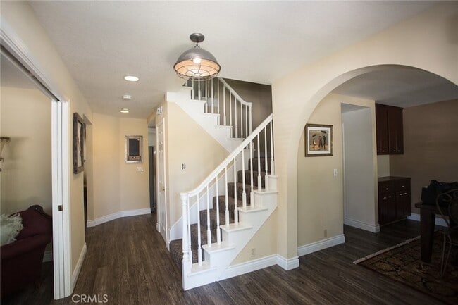 Building Photo - 289 N Cleveland St