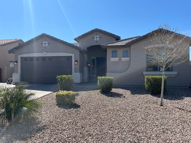 Building Photo - Beautiful Single Level 3 Bed/ 2 Bath + Den Home In Maricopa. Tons of Upgrades Throughout!