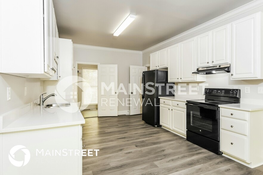 Building Photo - 3041 Jan Dr