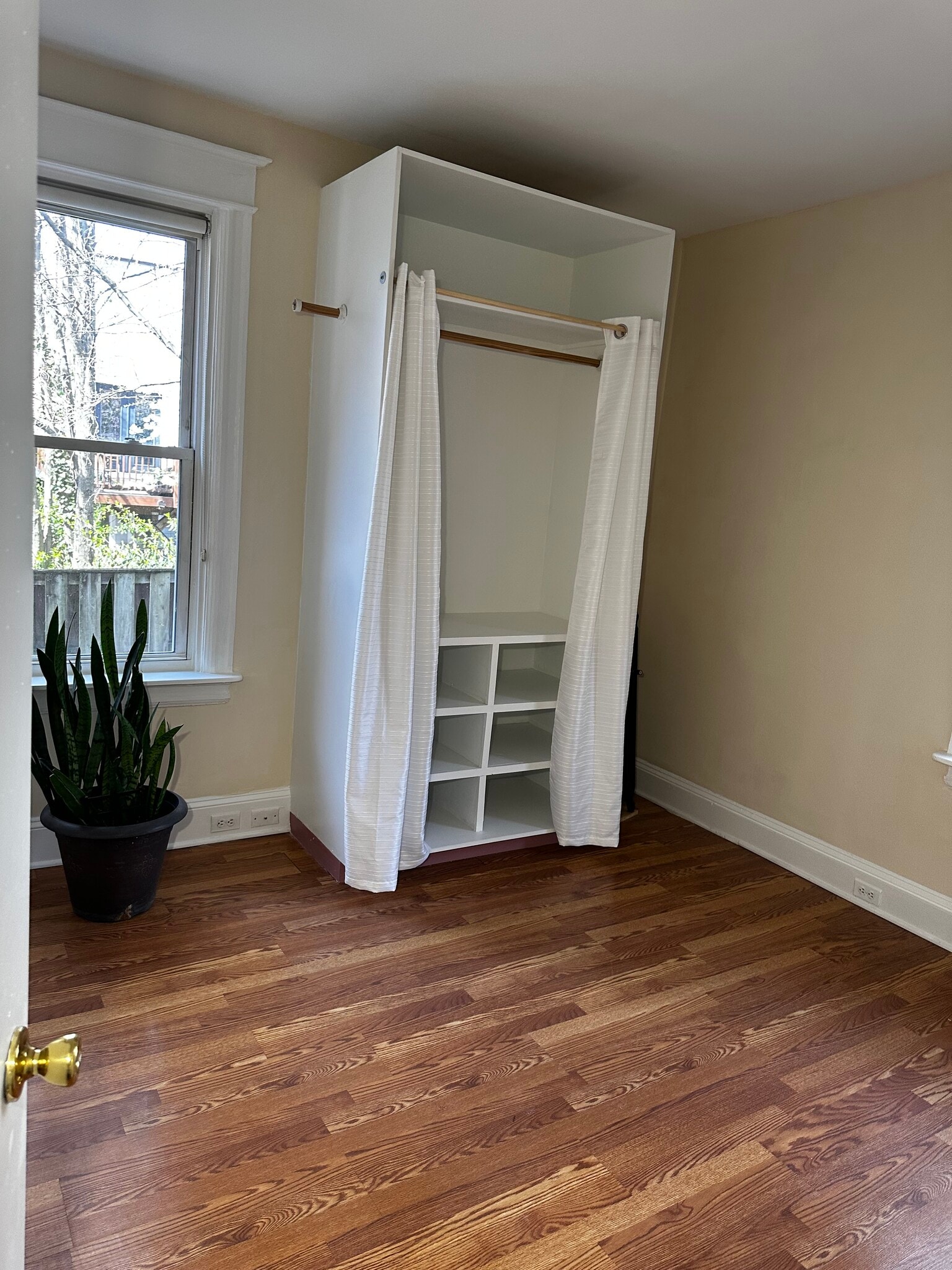 Building Photo - 1315 Park Rd NW