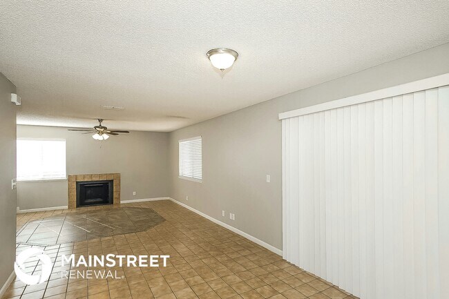 Building Photo - 804 Crabapple Dr