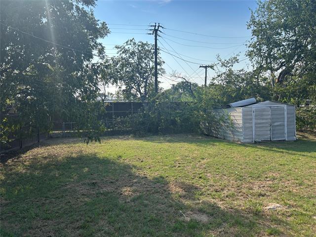 Building Photo - 4605 Navajo Dr